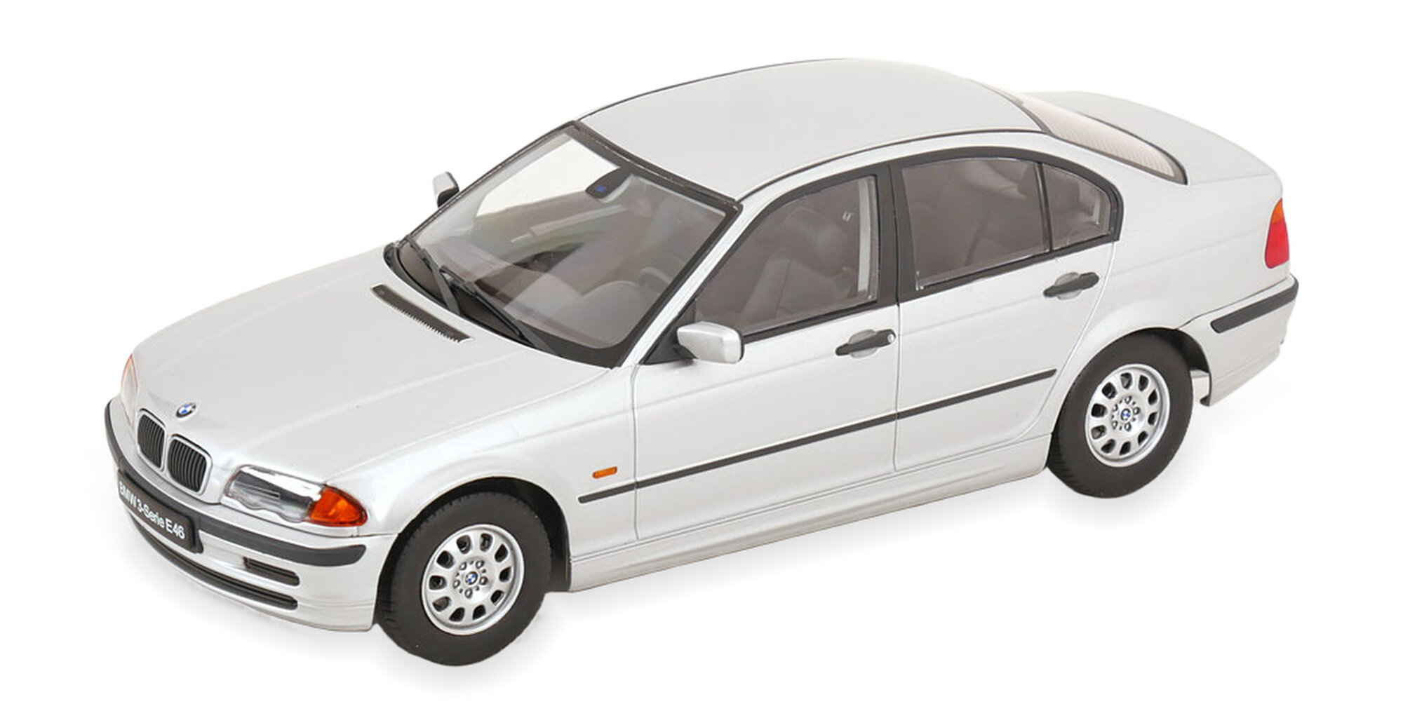 Модель коллекционная KK-SCALE Bmw 3ER E46 saloon 1999 silver