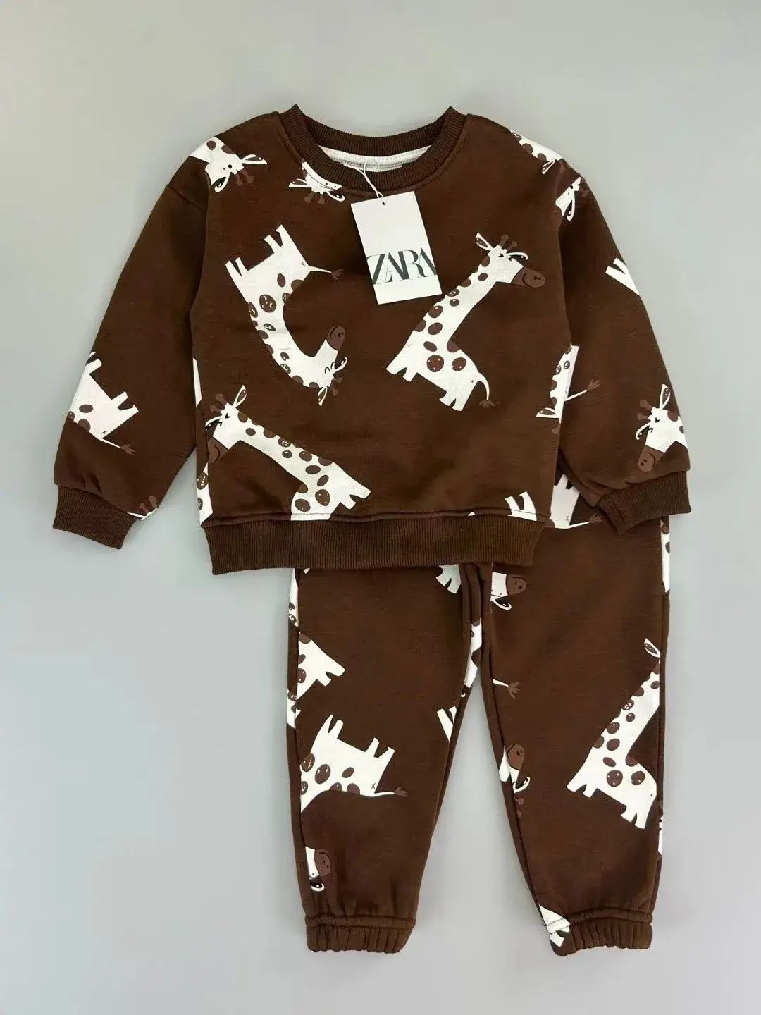Костюм спортивный Zara