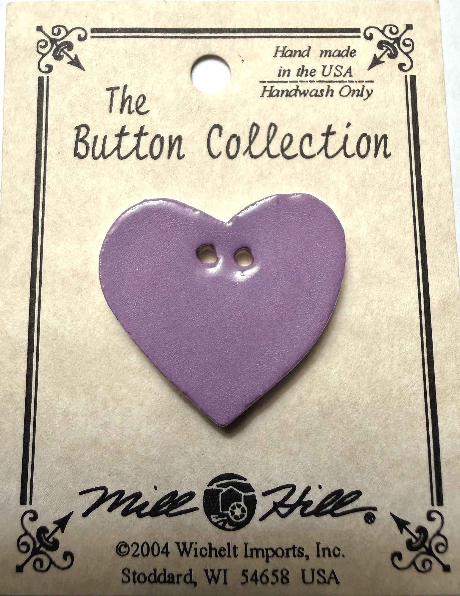 Декоративная пуговица "Large lilac heart" (22x22 мм.) / Mill Hill 86416