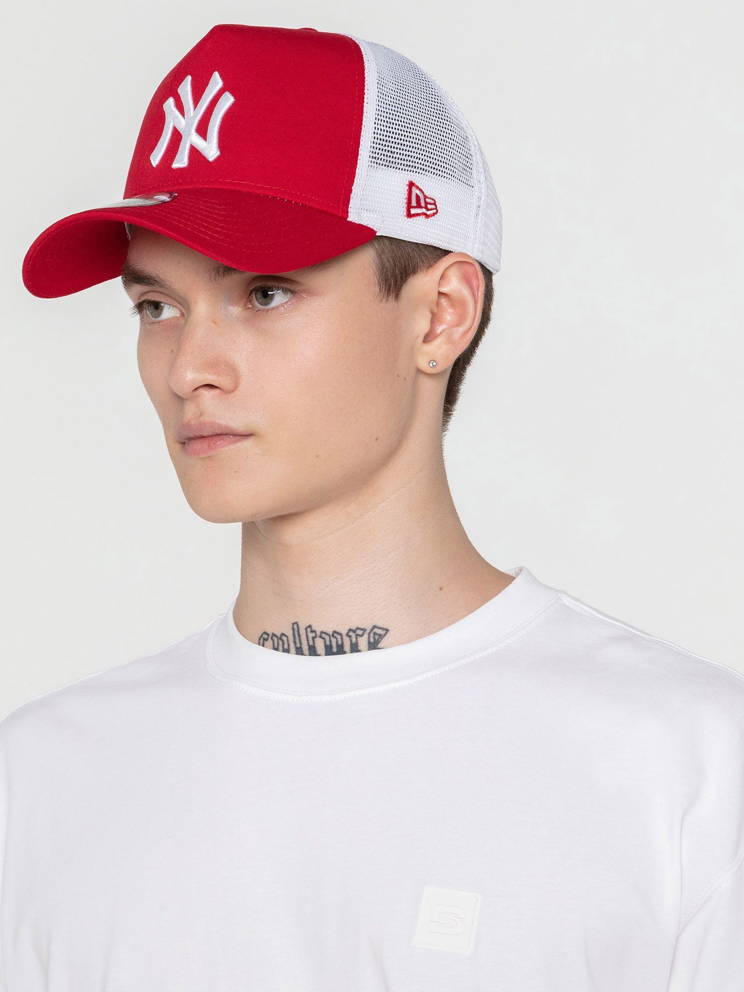 Кепка NEW ERA Clean Trucker 2 New York Yankees для мужчин и женщин
