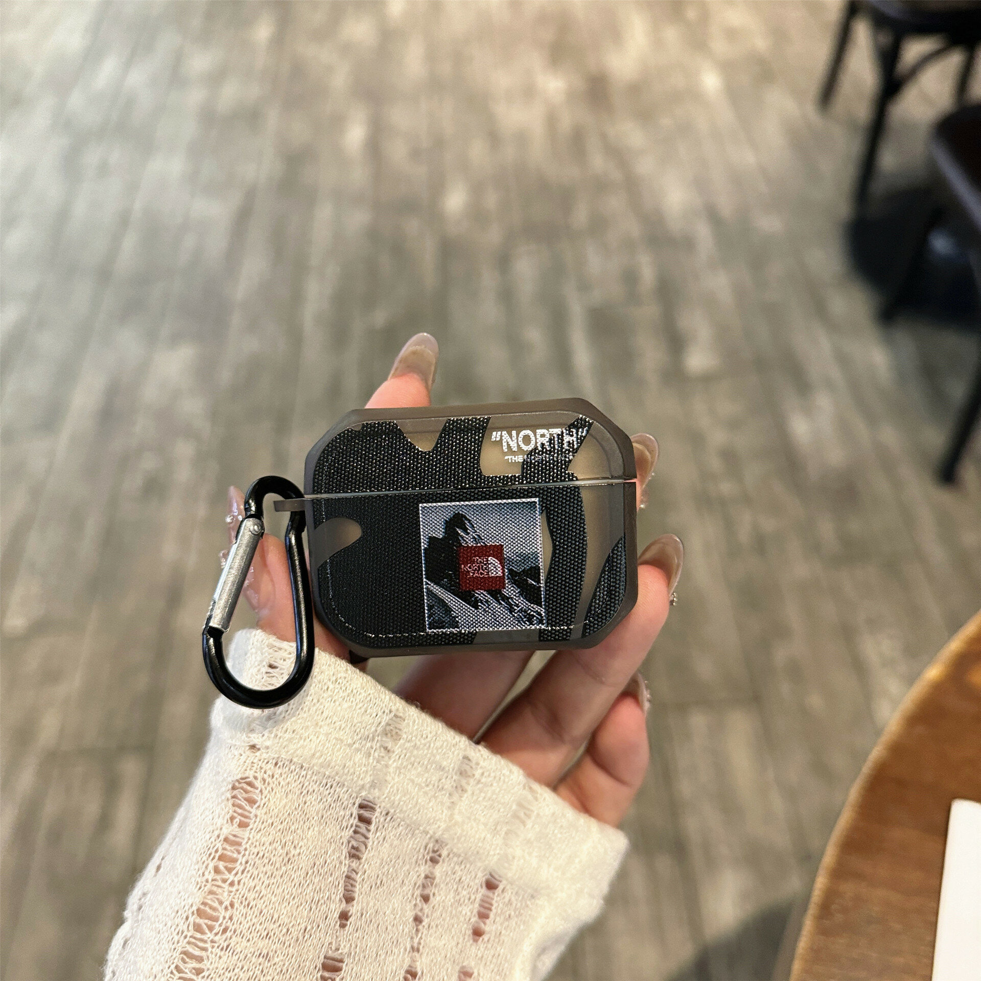 Новый силиконовый противоударный чехол для AirPods 4 и AirPods Pro 2 (Apple), в стиле Ван-Пис.