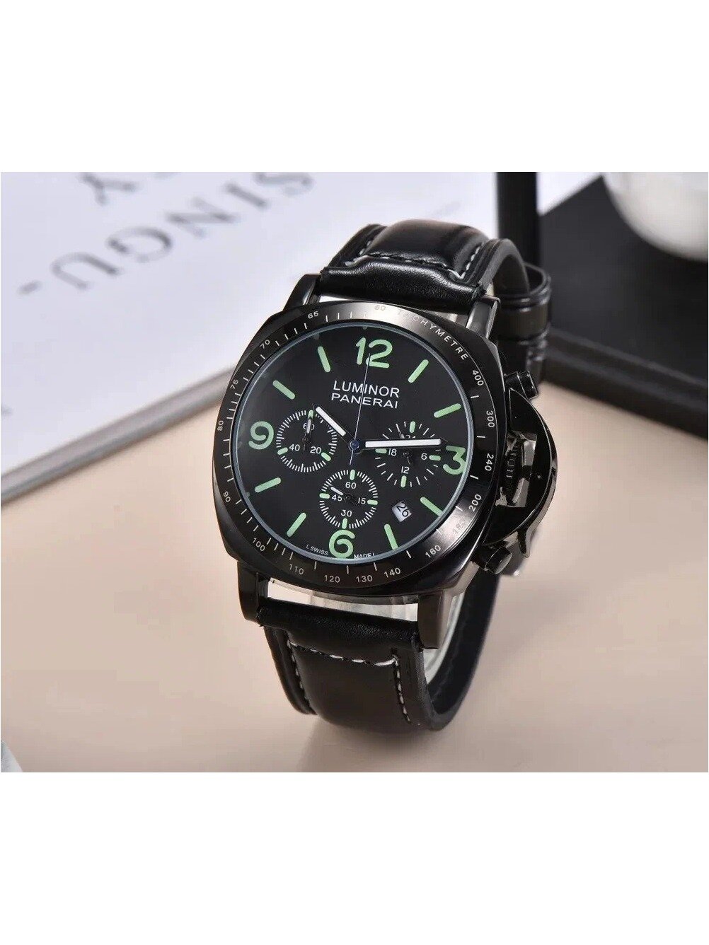 PANERAI Часы наручные Механические