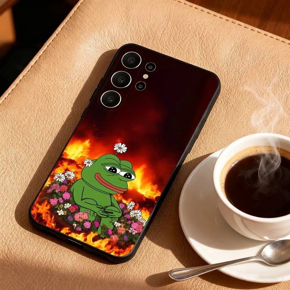 Черный чехол Samsung Galaxy S24 Ultra с Пепе