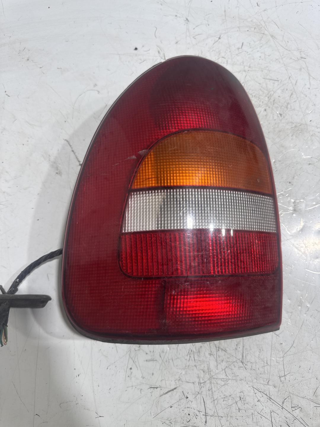 Фонарь задний левый Ford Mondeo 2 (1996 - 2000) 96BG13A603CA
