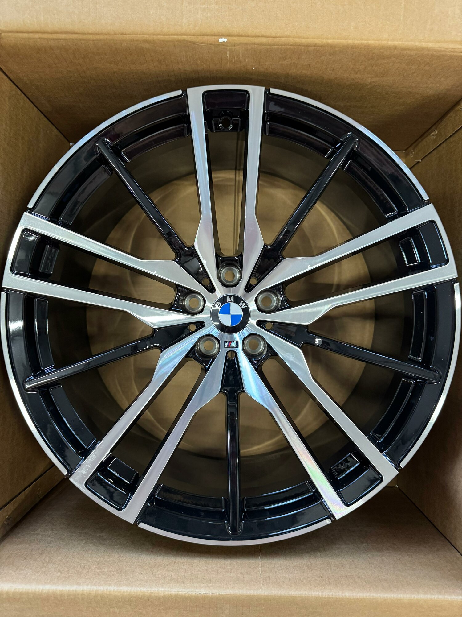 Литые диски BMW 10.5×R22 5×112