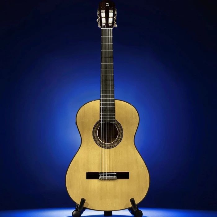 Alhambra 8.215 Flamenco Conservatory 7FC Классическая гитара