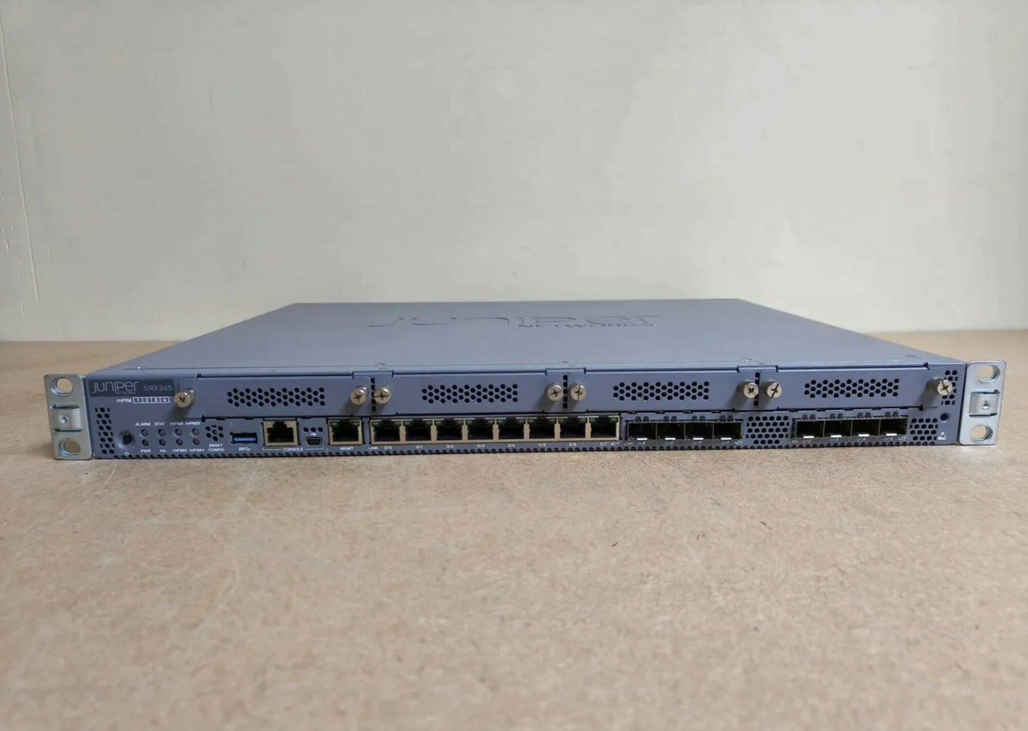 Межсетевой экран Juniper SRX345