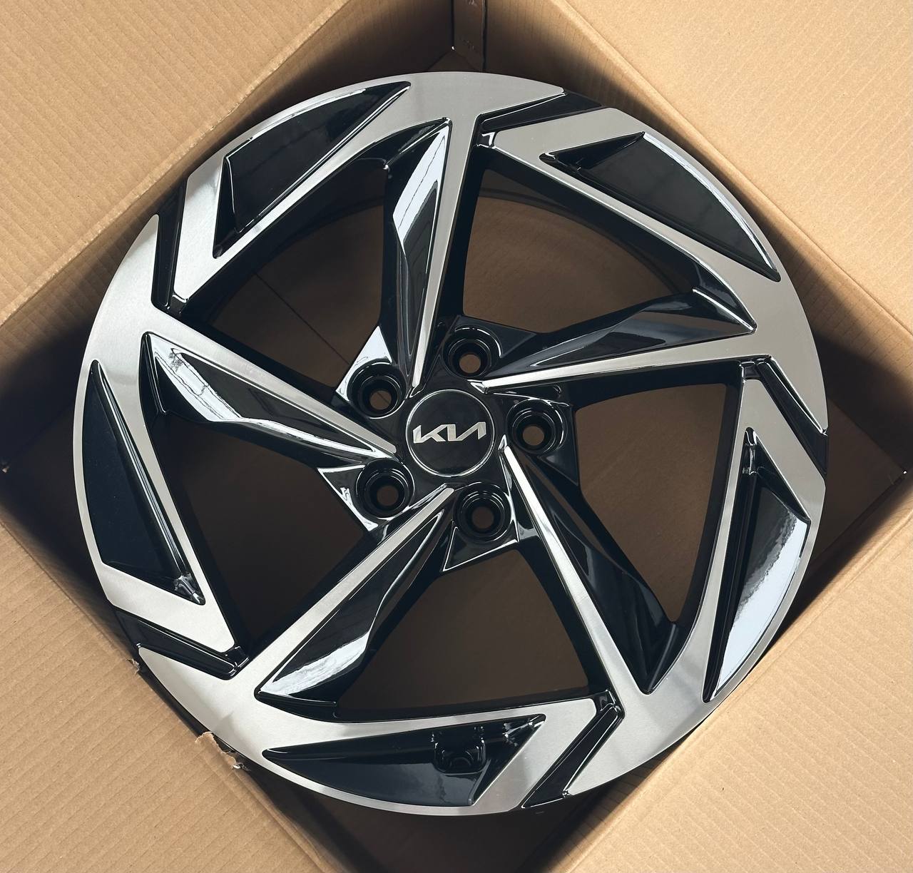 Литые диски Zumbo Wheels 7.5×R18 5×114.3