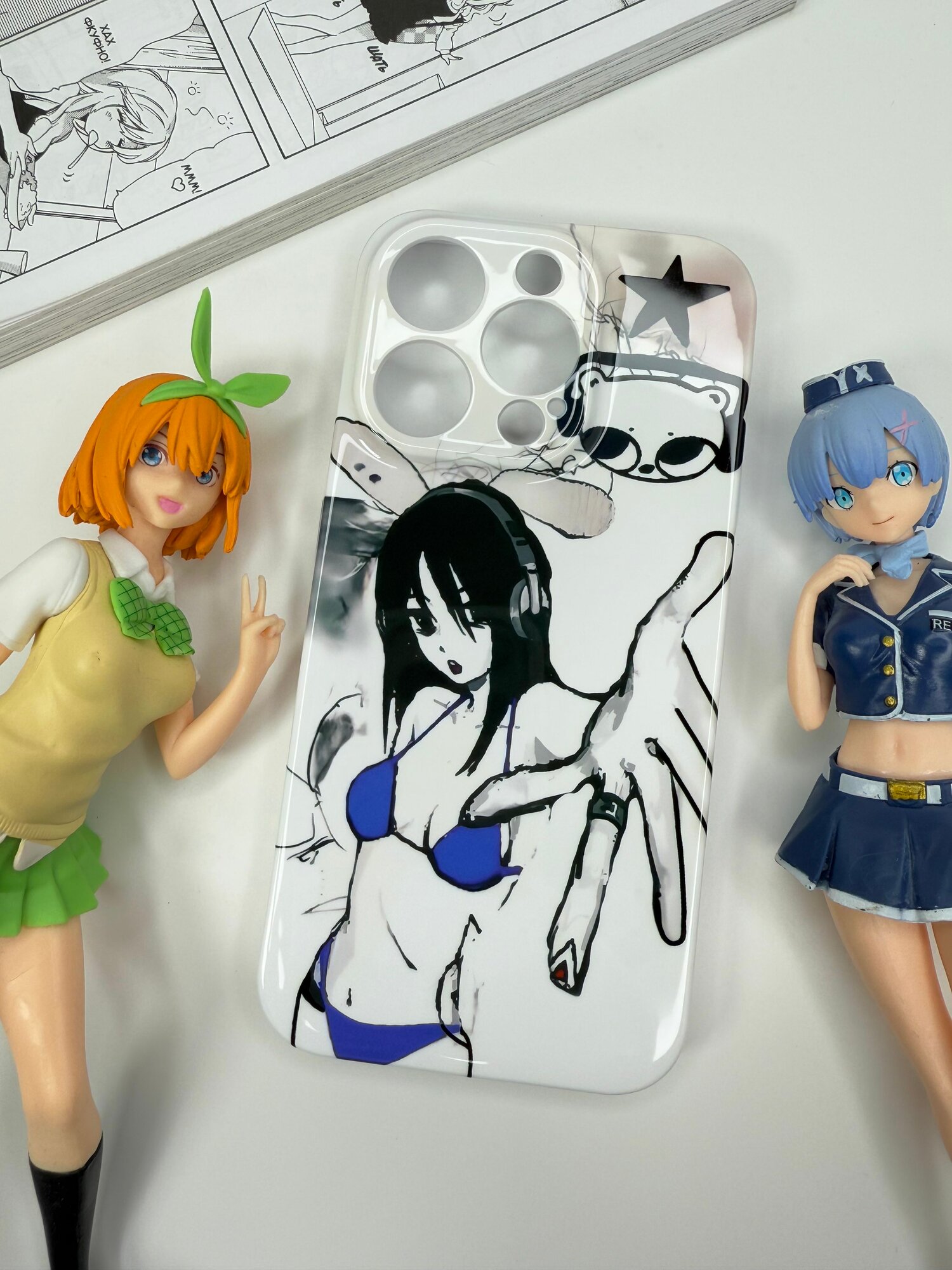 Чехол-Накладка для смартфона Apple iPhone 15 Pro Max, материал силикон, цвет белый