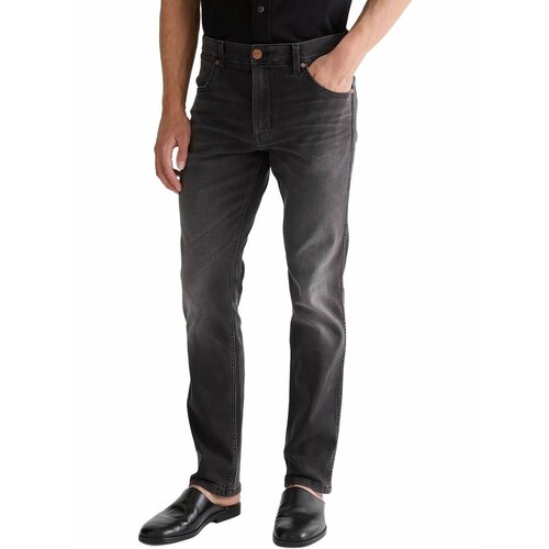 фото Джинсы wrangler men greensboro jeans, размер 32/32, серый
