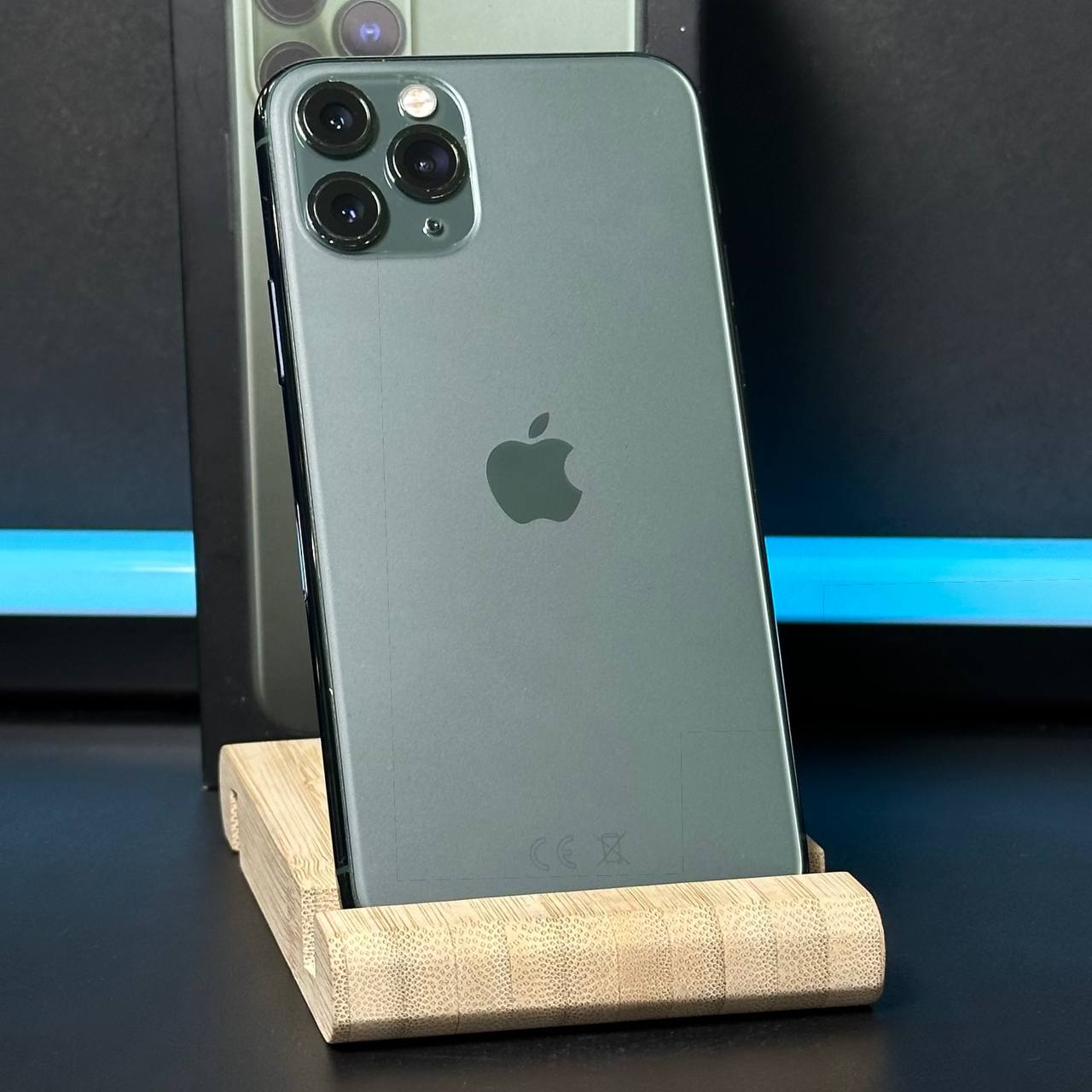 Смартфон Apple IPhone 11 Pro 256 ГБ, nano-SIM + eSIM, зеленый