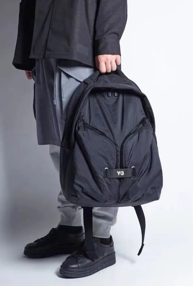 Рюкзак Y-3 черный нейлоновый с внутренним карманом для ноутбука 14"