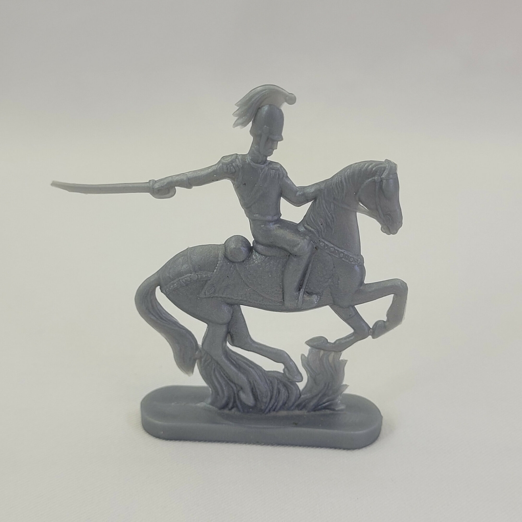 Солдатик всадник винтажный СССР. Римский воин с мечом верхом на лошади на подставке
