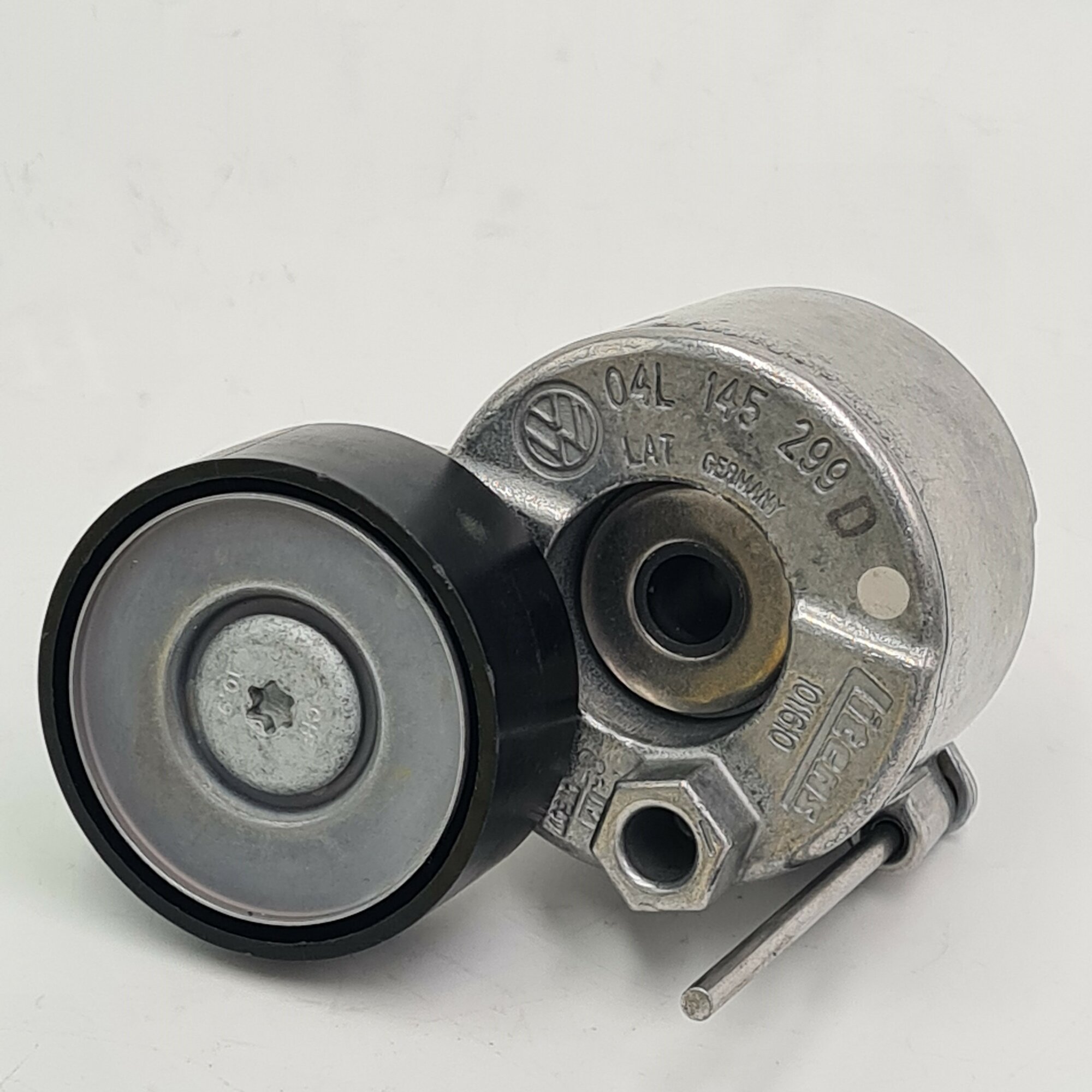 Натяжитель приводного ремня VAG 04L145299D ( 04L 145 299 D ) для AUDI, SEAT, SKODA, VOLKSWAGEN
