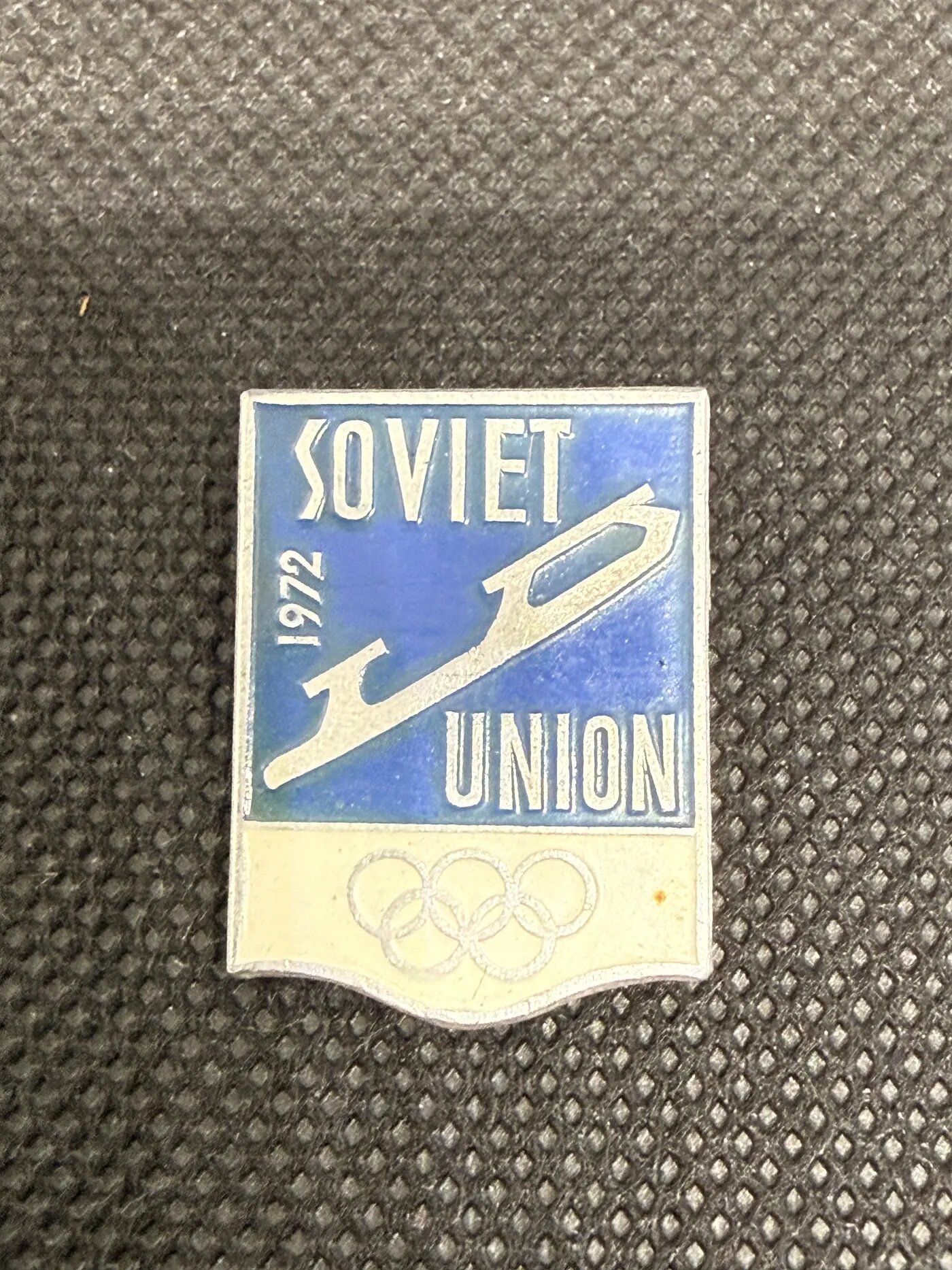 Значок СССР «Олимпиада 1972 бег на коньках»