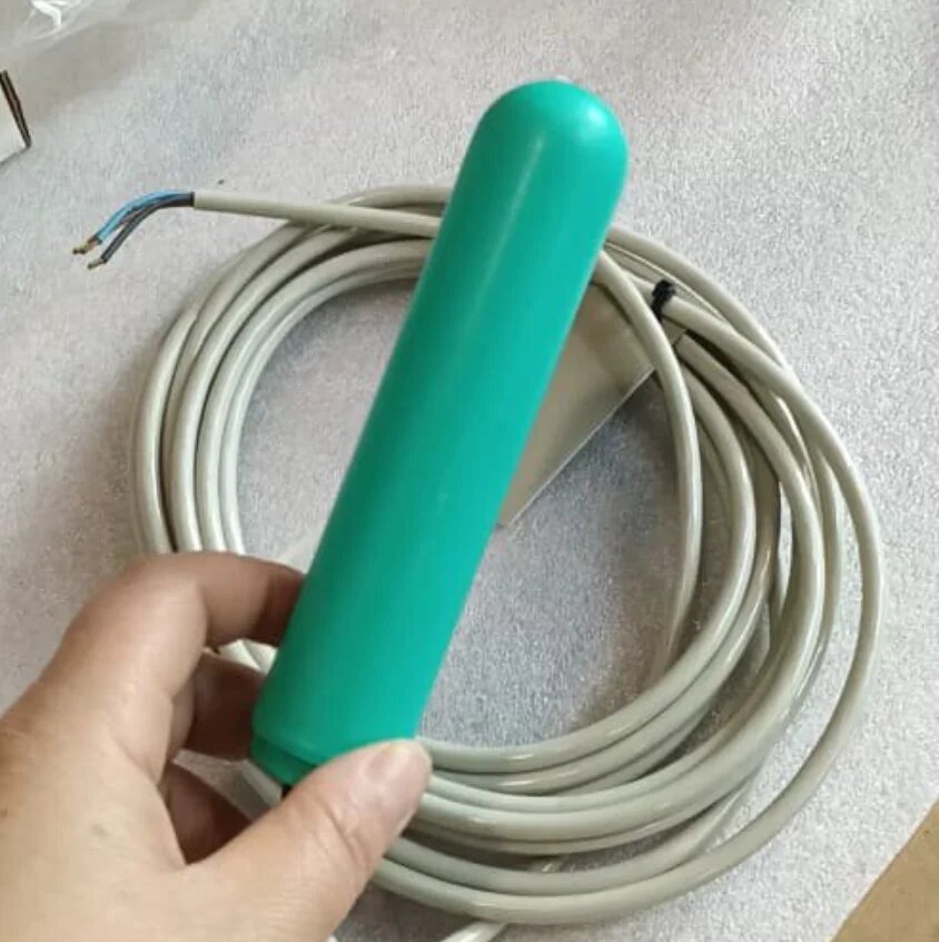 Датчик вибрации PEPPERL FUCHS LFL2-CK-U-PUR5-EMS