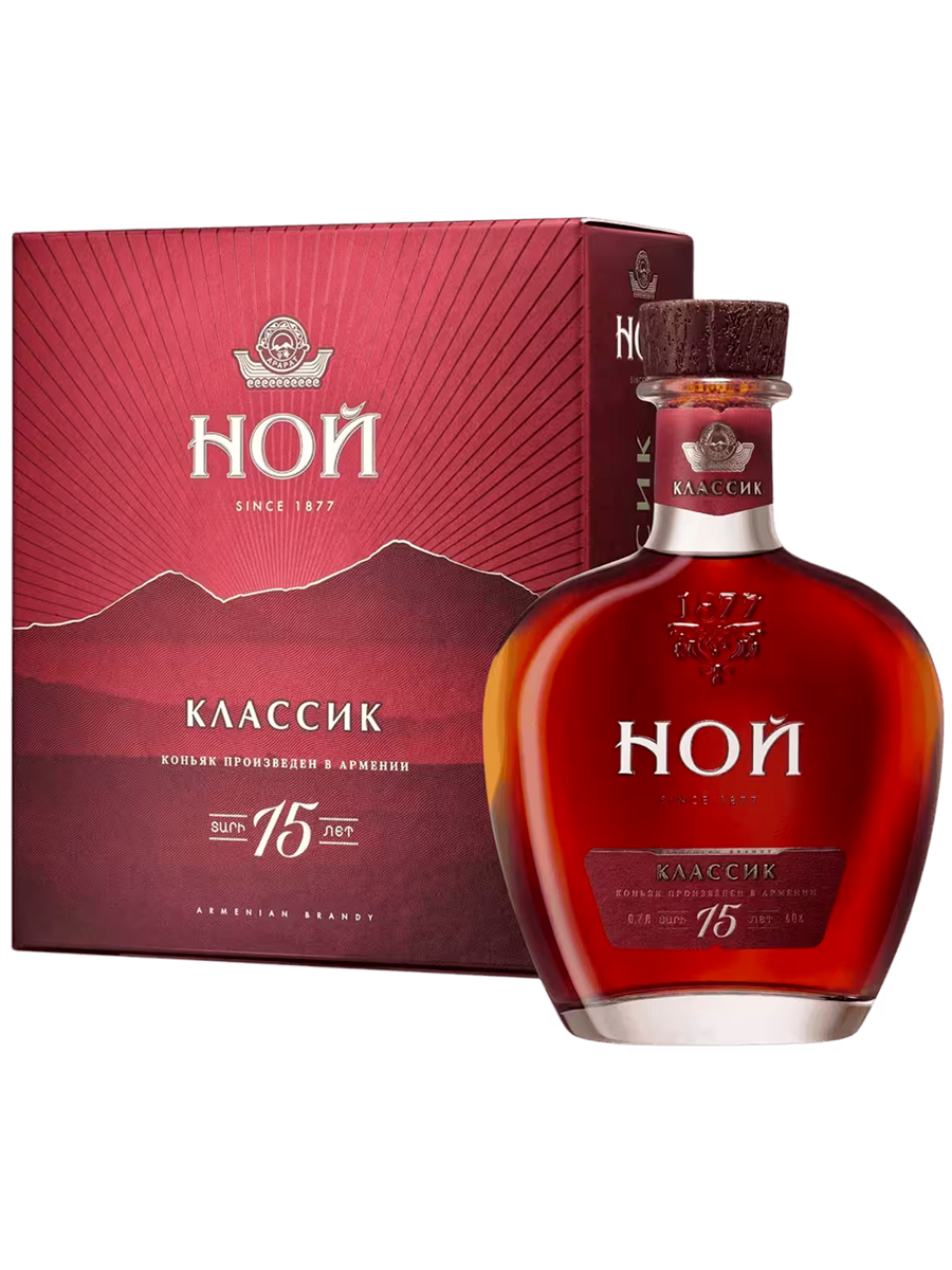 Коньяк Ной Классик 15 лет 0,7 л в подарочной упаковке
