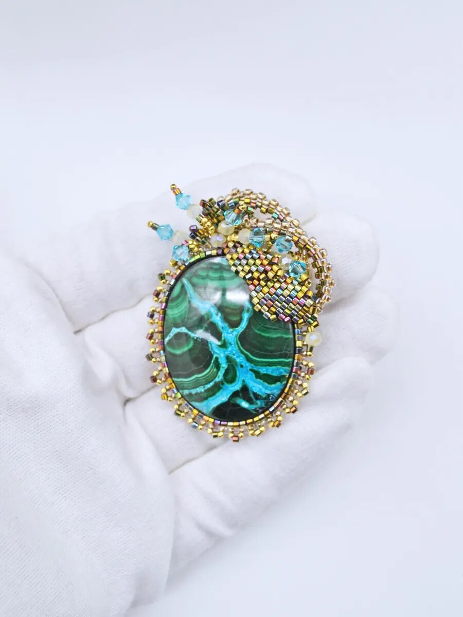 Брошь RINABEAD, кристалл, кристаллы Swarovski, бисер