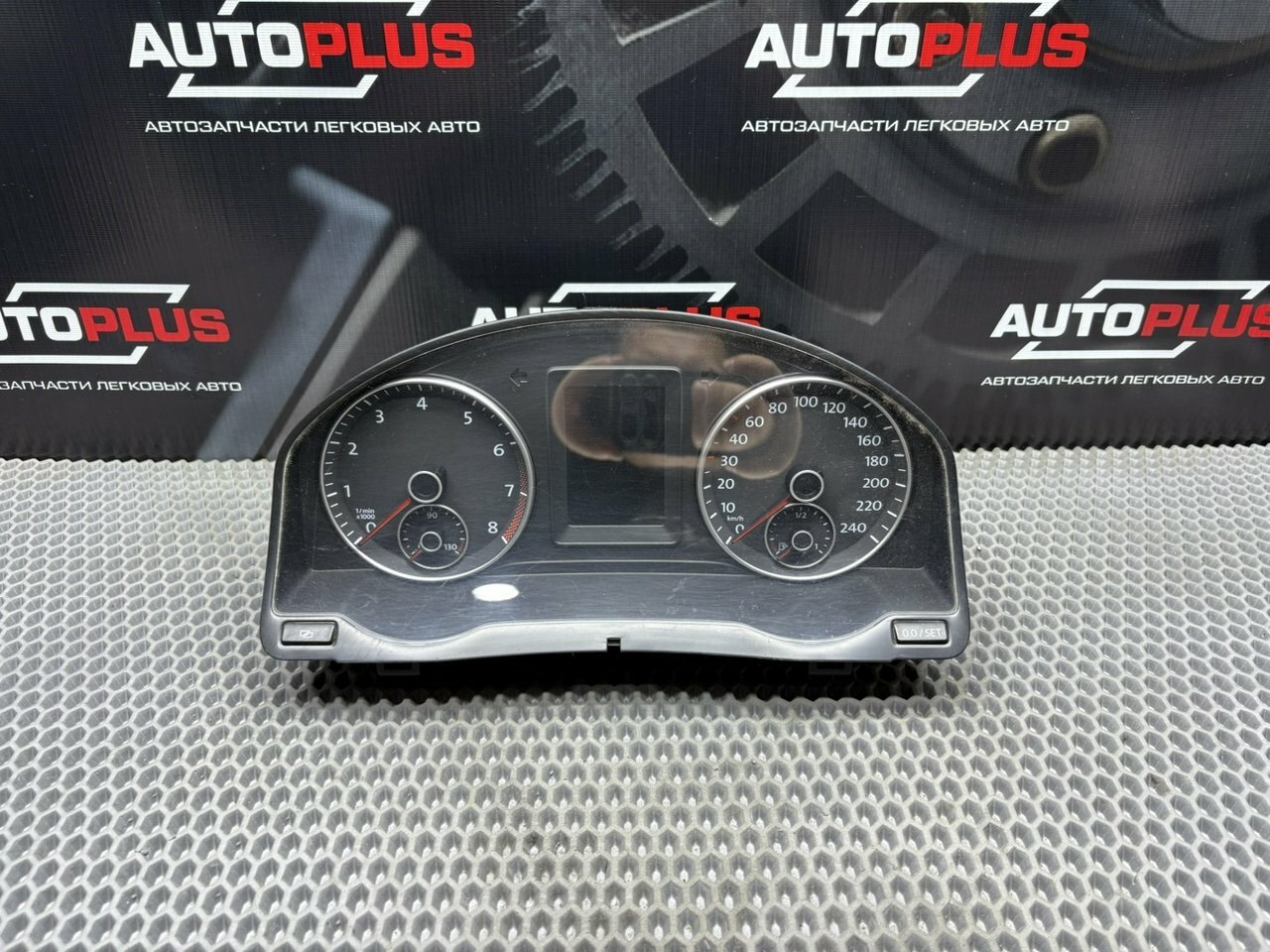 Панель приборов Volkswagen Golf Plus 2011 (1.2 CBZB) Б/У с пробегом Арт. 5M0920872