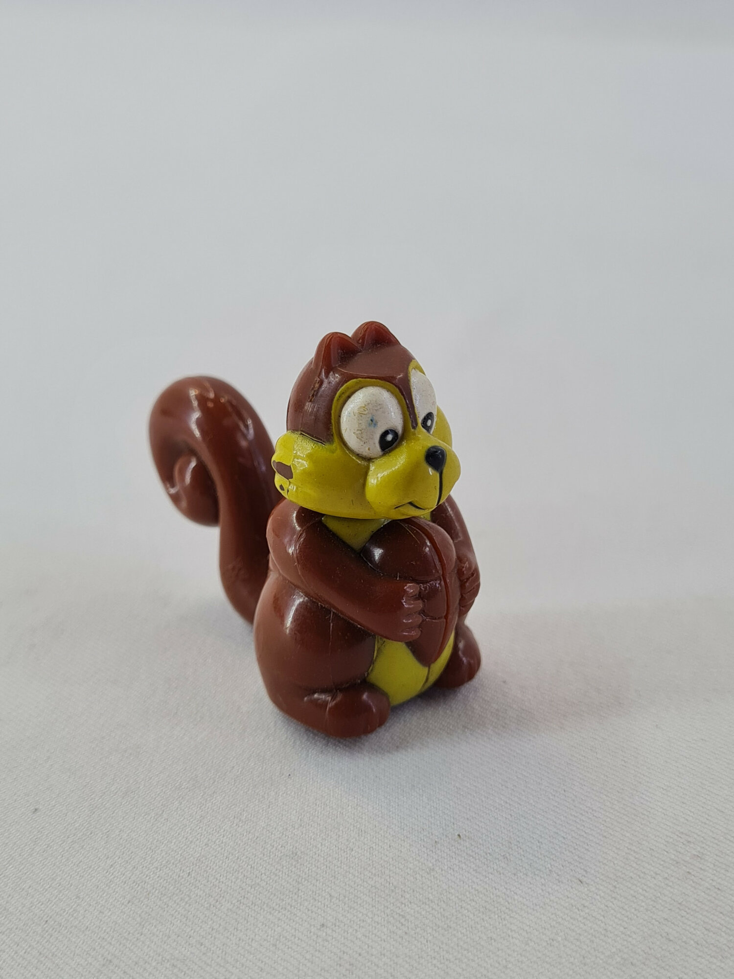 Винтажная игрушка СССР Белка. Фигурка советского периода для коллекции домашнего декора и подарка