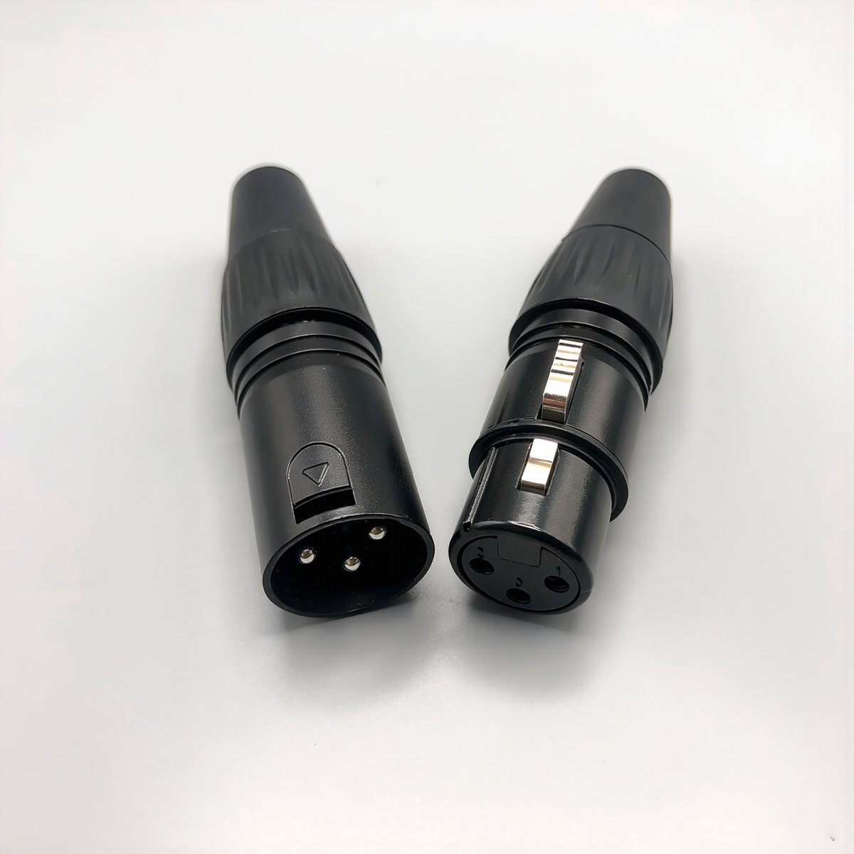 Разъем XLR мужской 3 контакта медные штифты гальваническое покрытие с фиксацией для аудио микшера микрофона