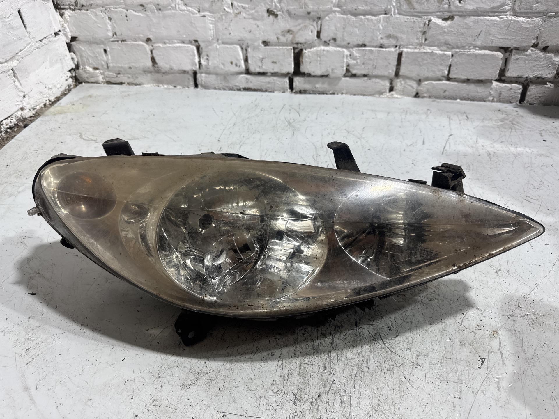 Фара правая Peugeot 307 1 (2001 - 2005) 9634369080
