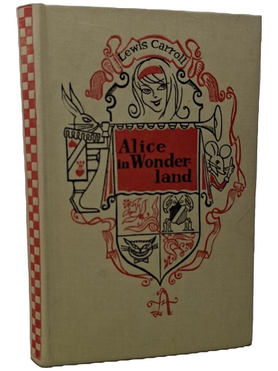 Alice's Adventures in Wonderland. Кэрролл Льюис. Прогресс. 1979. Твердый переплет. 236 стр