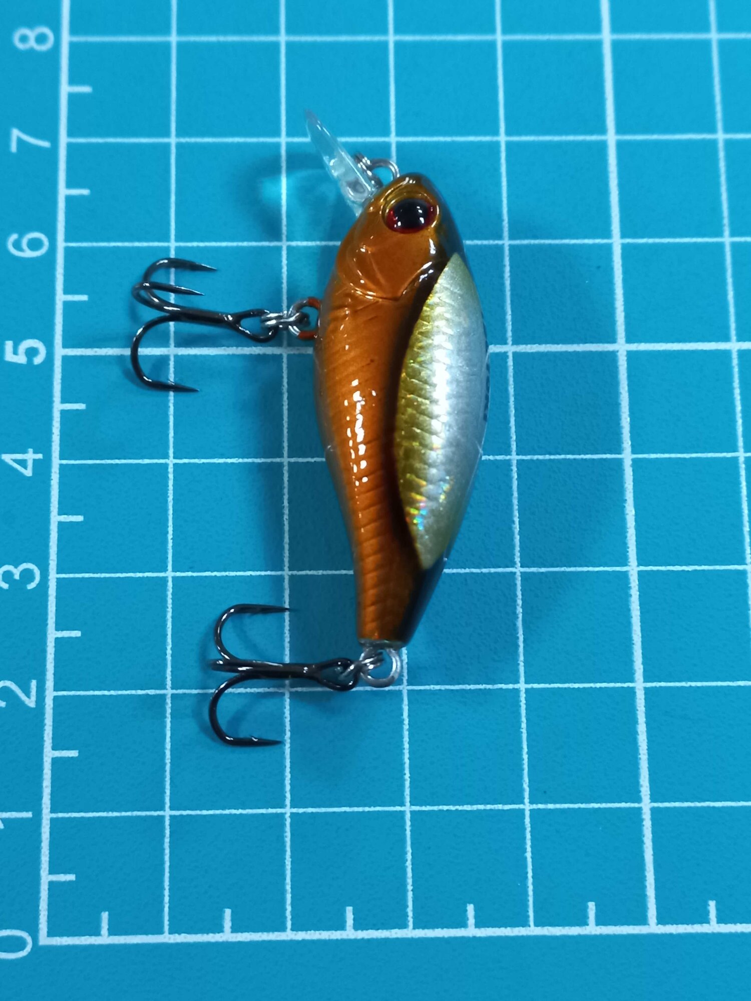 Воблер TsuYoki CHAFER Крэнк 40F SD001
