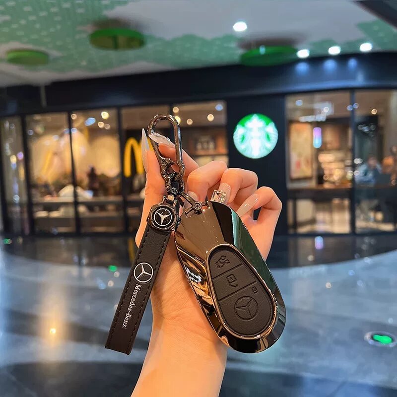 Чехол для ключей Mercedes-Benz в премиум-черном с логотипом и двойным крючком для моделей C-класса, E-класса и GLC