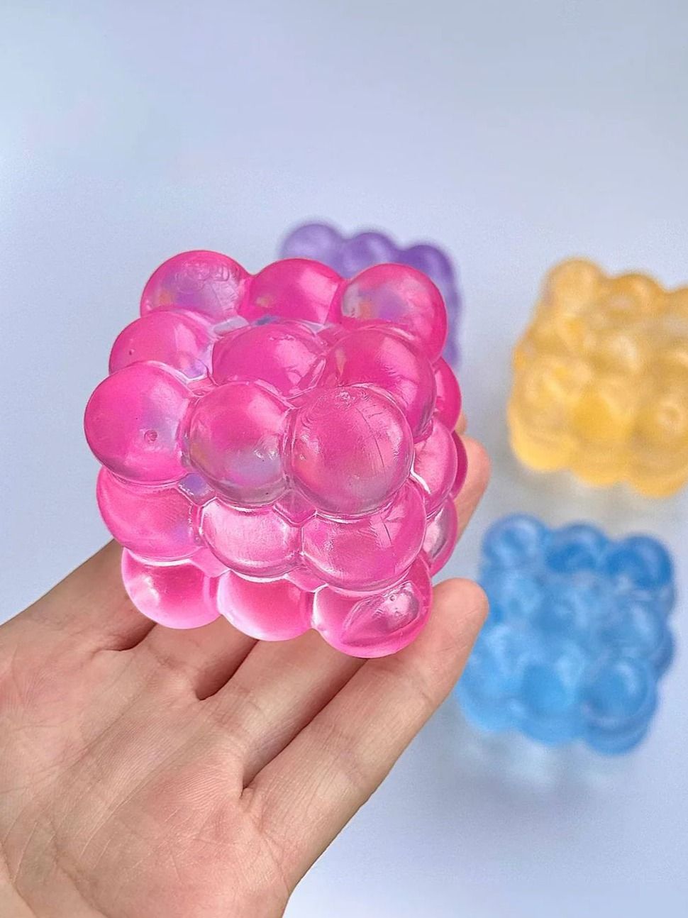 Куб розовый сквиш игрушка-антистресс мялка сквиши Cube Squeeze Ball