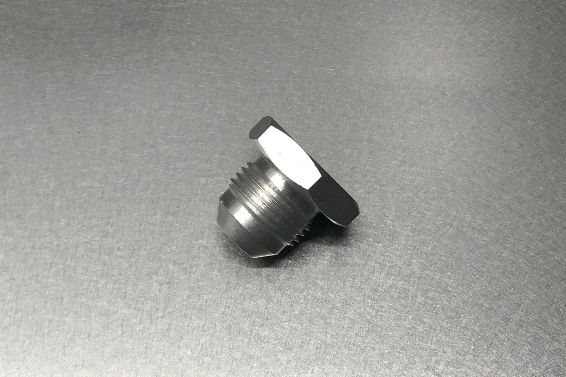 LEVEL Performance приварной фитинг AN8 под ключ из алюминия, GB617-7208AL