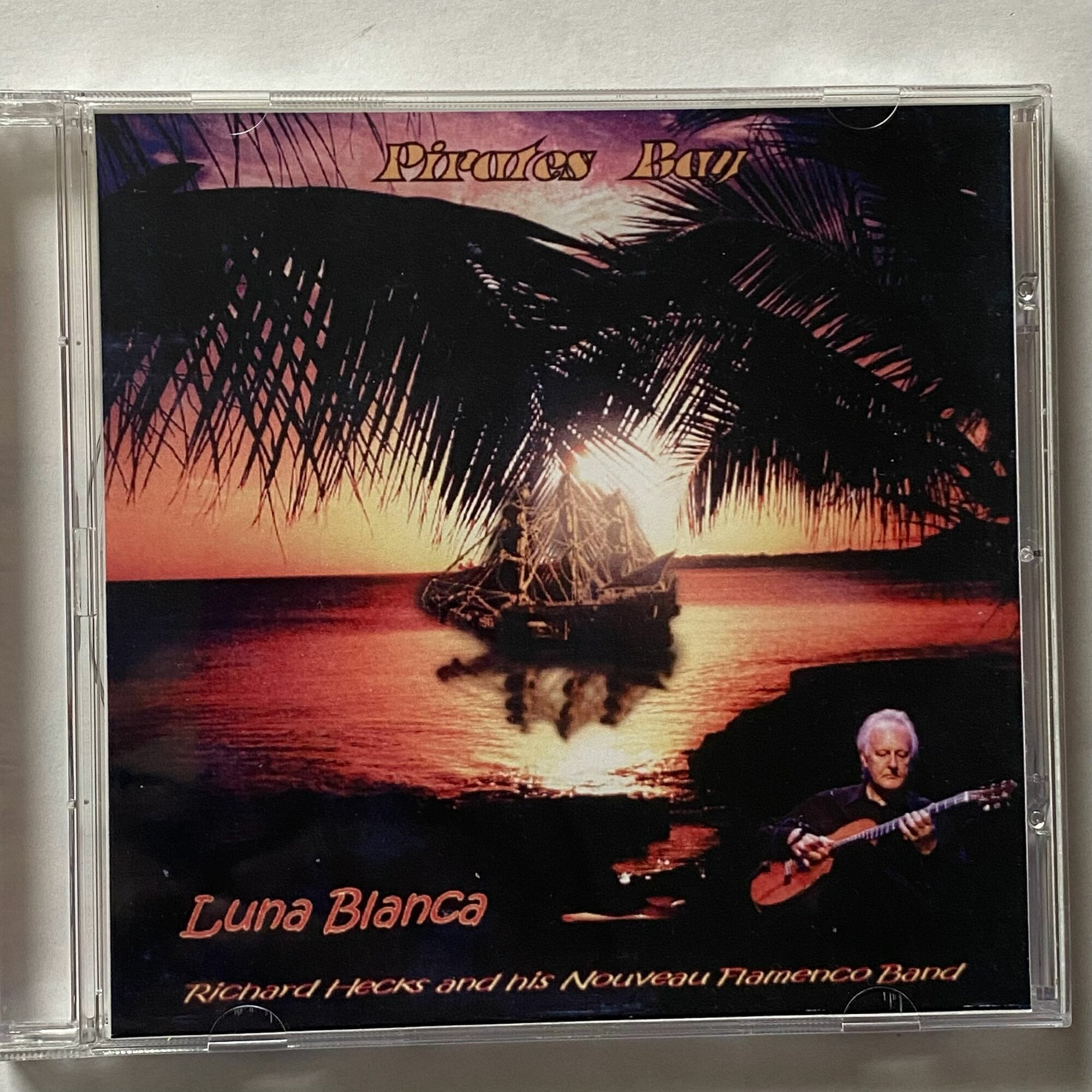 Компакт-диск(CD). Luna Blanca. Pirates Bay (Пиратская бухта).