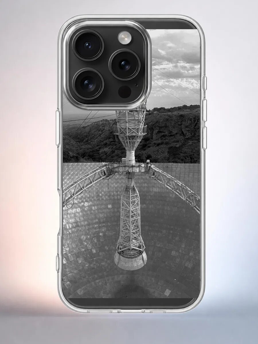 Чехол iPhone 15 Pro телескоп вышка силиконовый