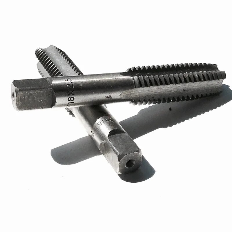Ручной метчик M14x1.5 9SiCr для резьбы по металлу