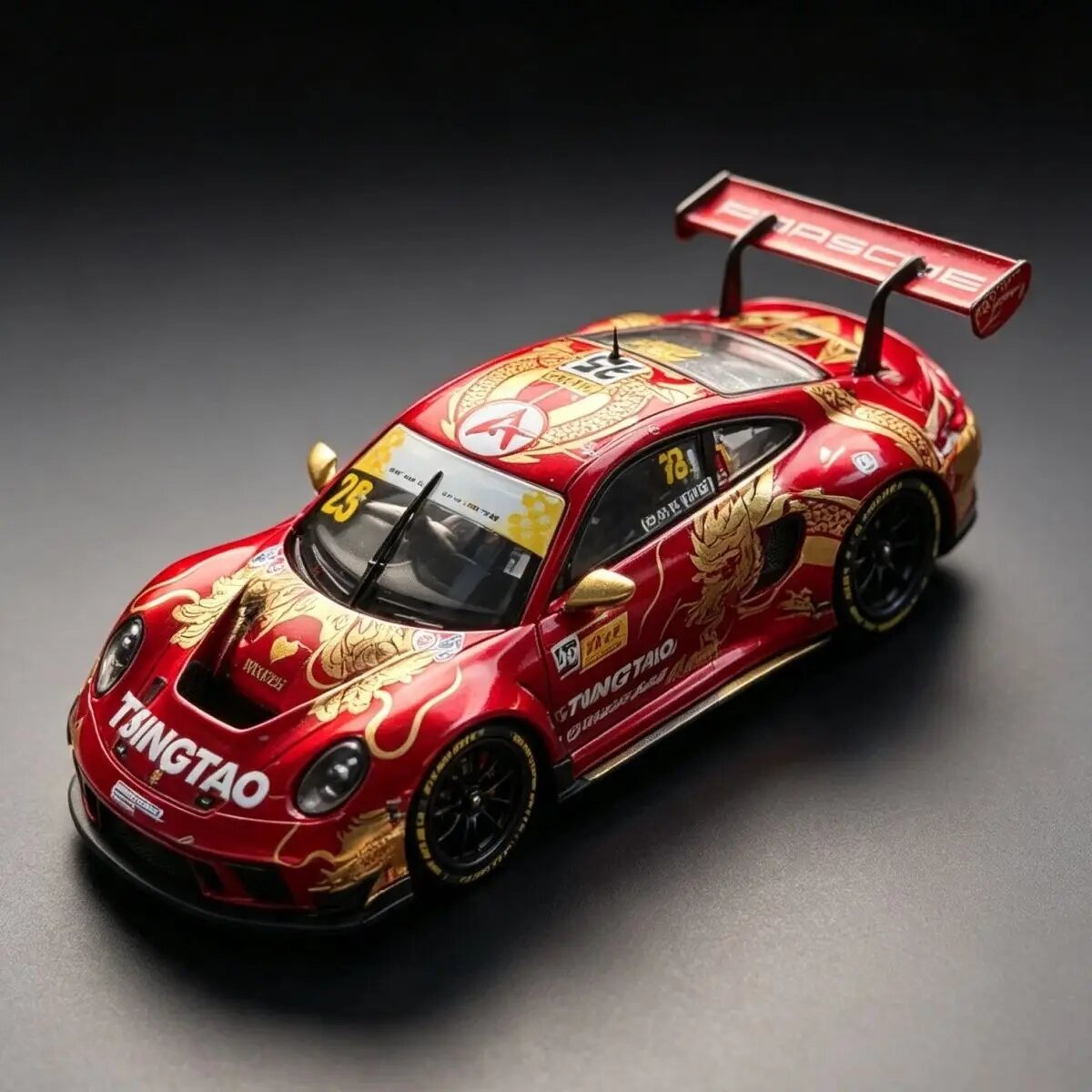 TSM MODEL Spark 1:64 Porsche 911 Macau Tsingtao Beer
