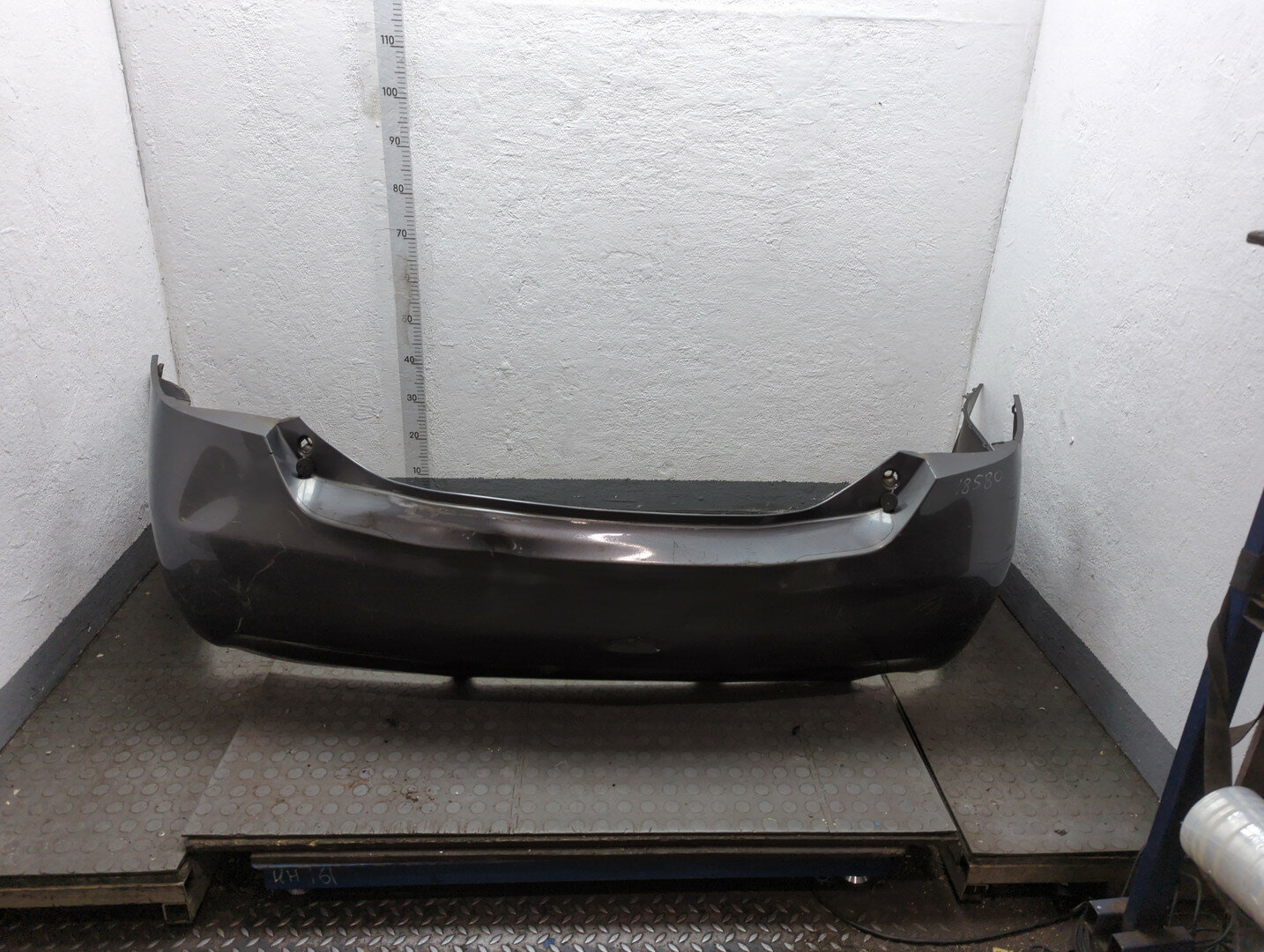 Бампер задний Toyota Camry V40 Б/У