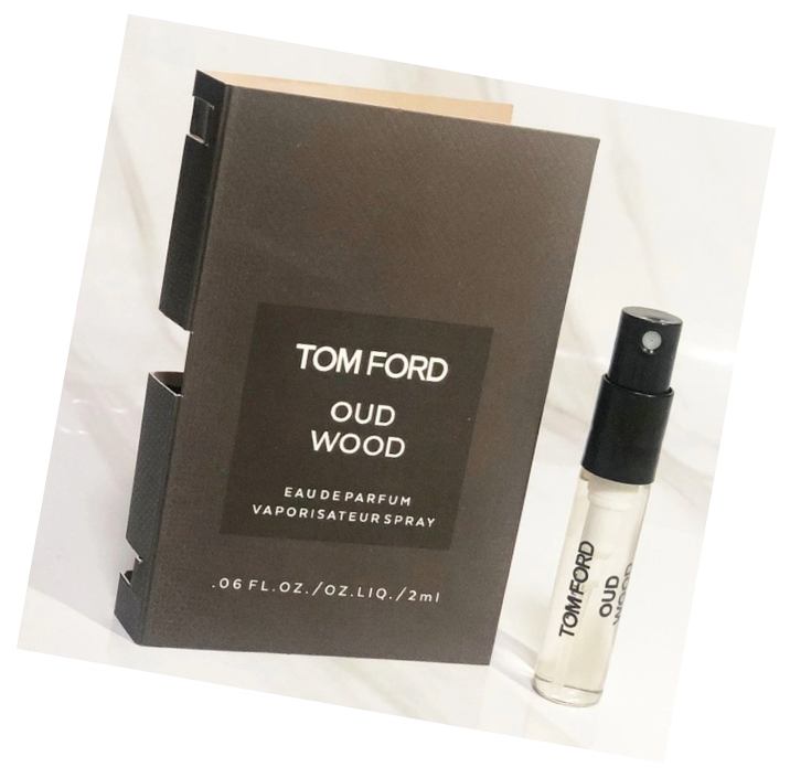 Tom Ford Oud Wood духи для мужчин и женщин 2 мл сэмпл / Том Форд Уд Вуд