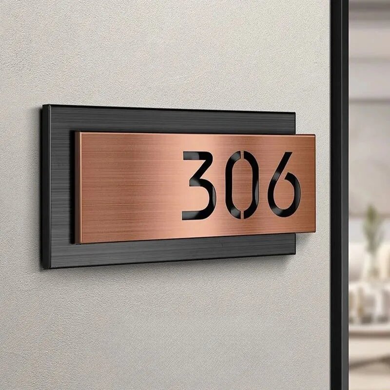 Дверная табличка номер дома 306, Rose gold, 9x20 см, горизонтальная