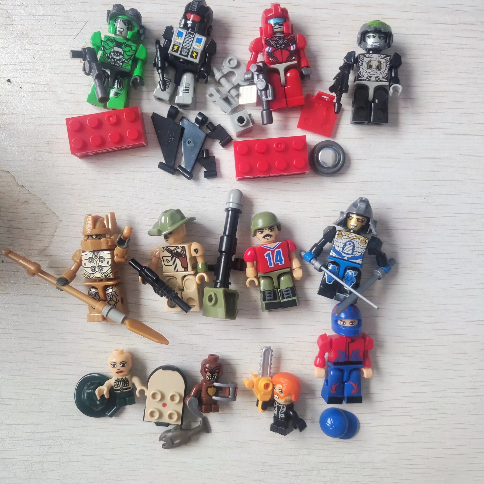 Набор мини-фигурок KREON: Робот-солдат, рыцарь, GI Joe, COBRA, Recondo, Базука