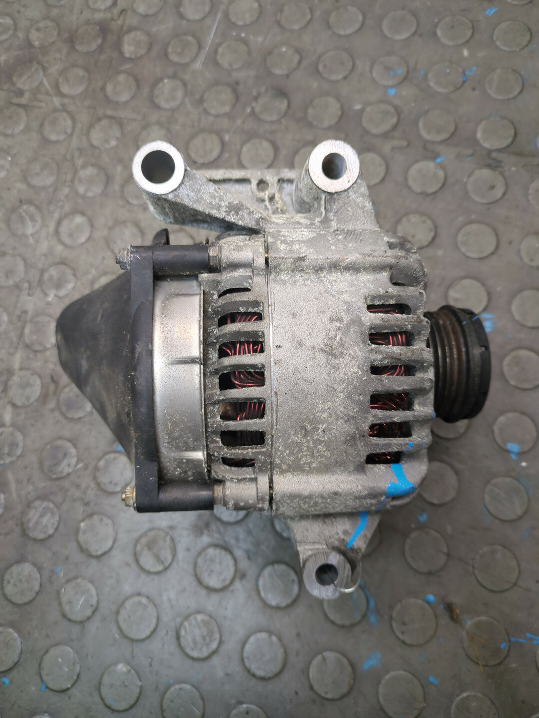 Генератор Ford Mondeo 3 Б/У