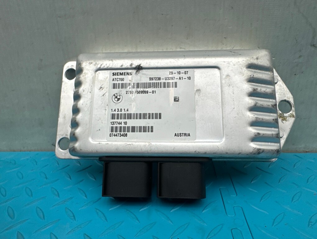 Блок раздатки BMW X5 2008 E70 M57D30 3.0 OEM 27607606629