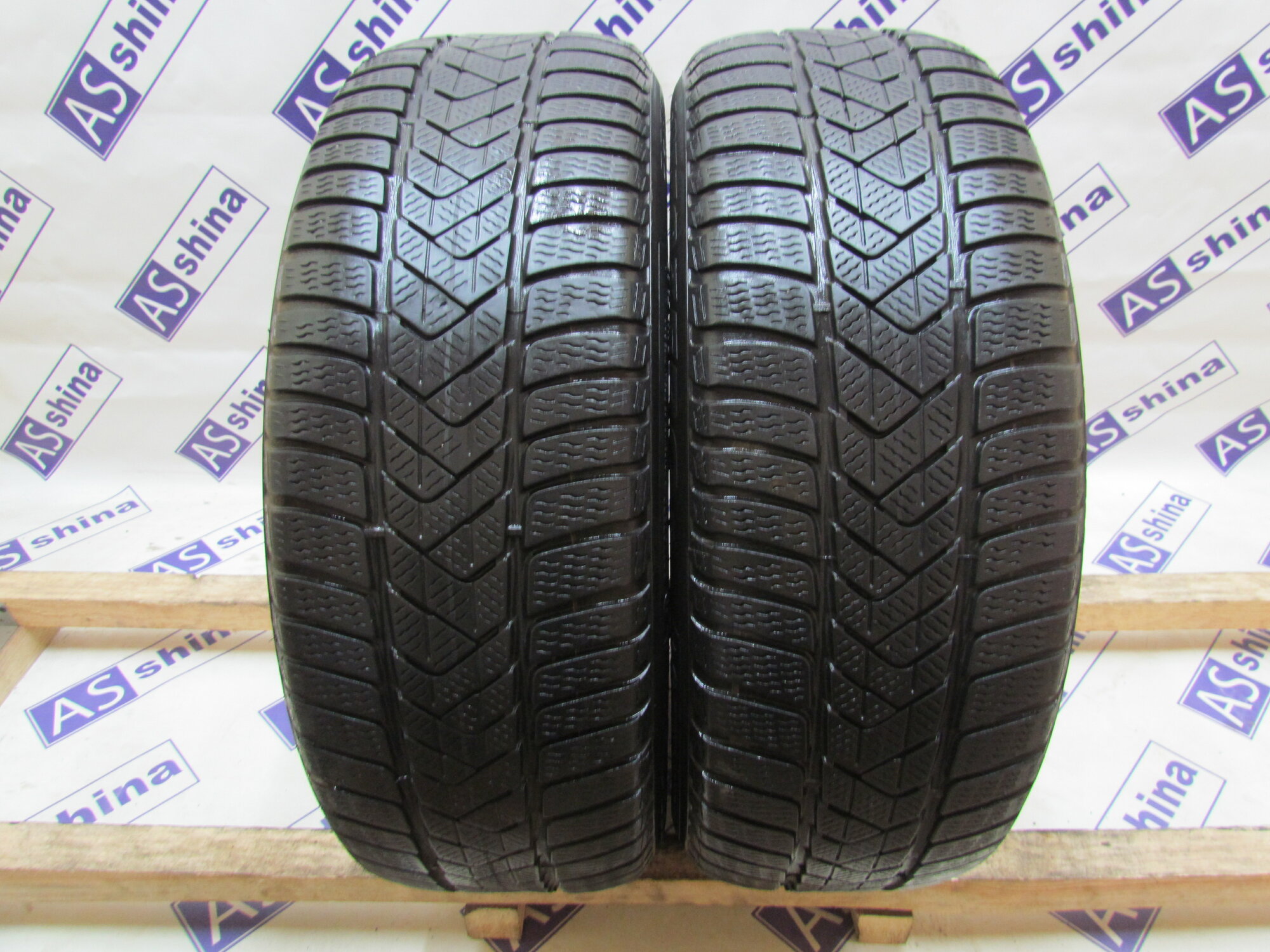 Комплект (2 шт) Pirelli Winter Sottozero 3 225 50 R18 RunFlat зимние БУ шины 10-20% износ , артикул 0009190