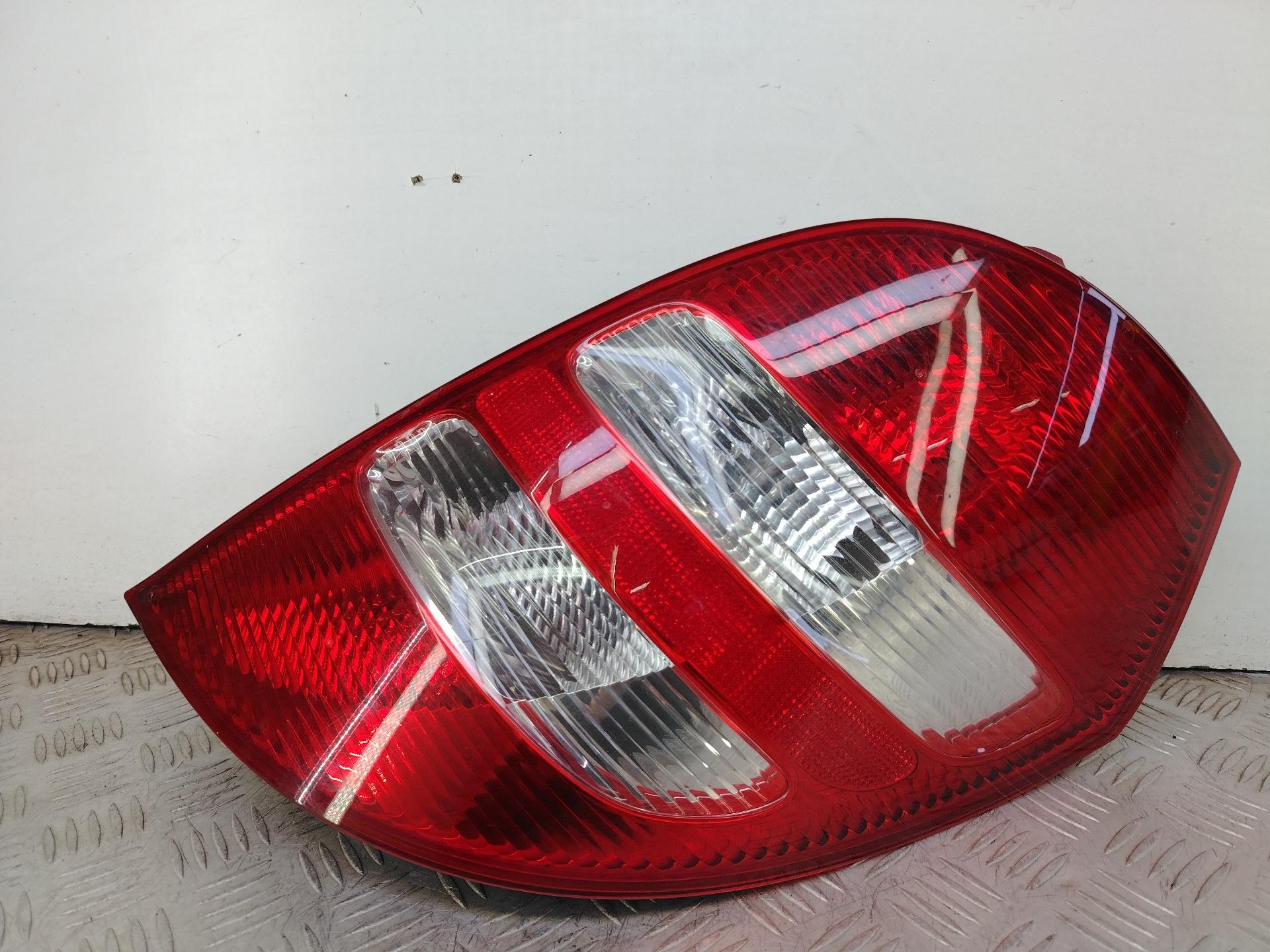 Фонарь задний правый Mercedes-Benz A W169 (2004 - 2008) A1698200464R