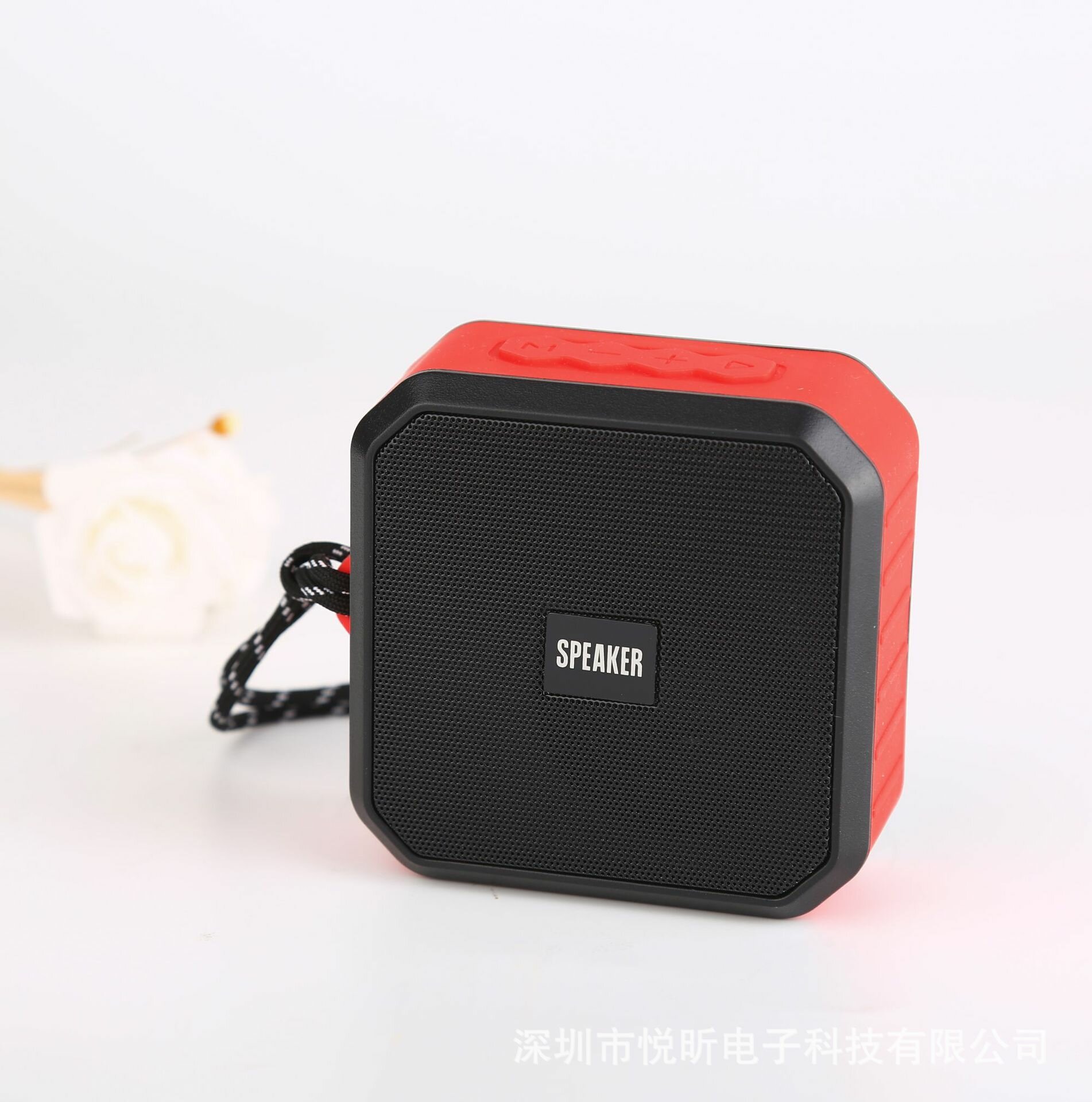 Водонепроницаемая Bluetooth колонка беспроводная портативная уличная с TF-картой подарок для телефона красная