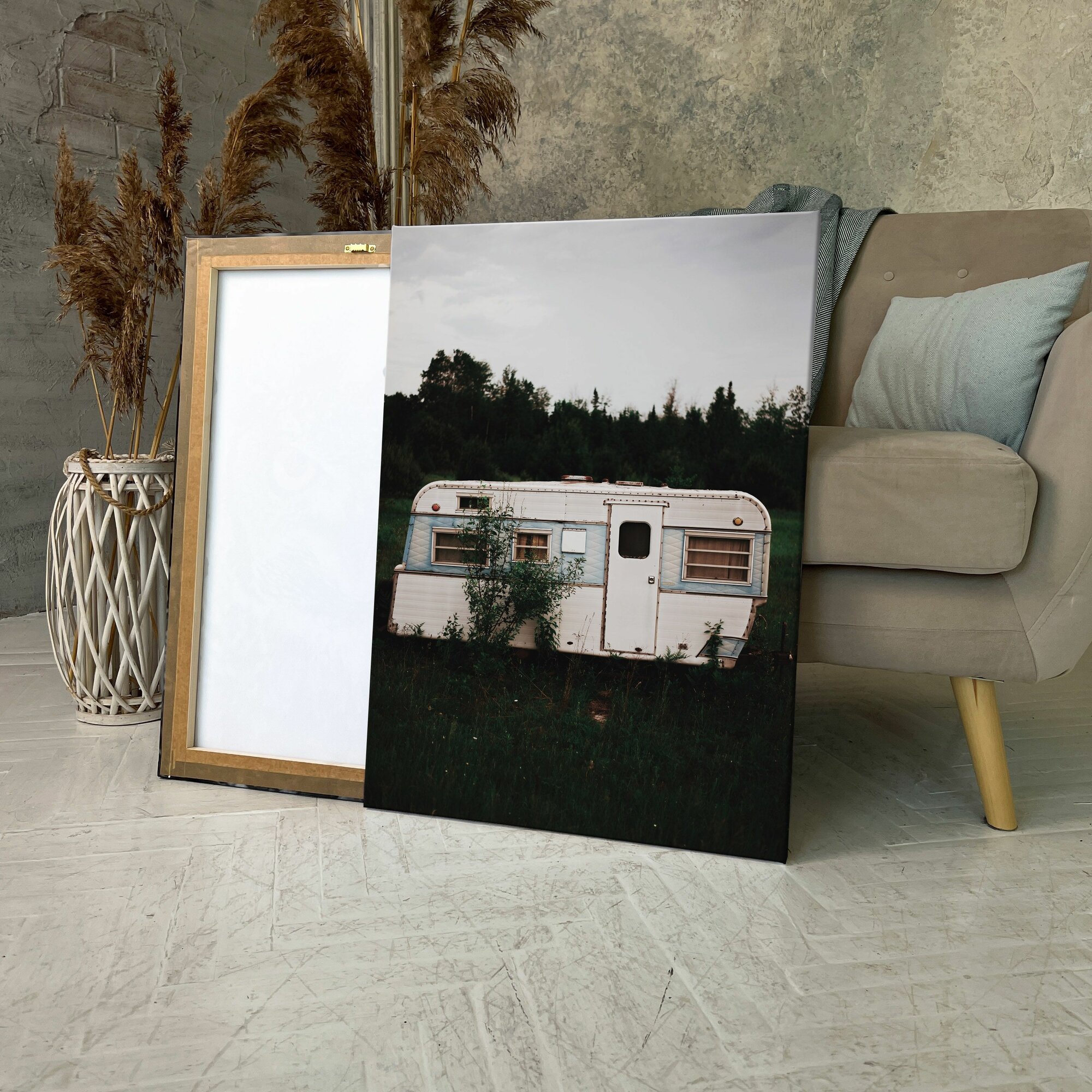 Картина на холсте (vintage caravan camper old автодом кемпер на колесах любовь мини) 20x30 см/для интерьера/в комнату/на стену/в подарок