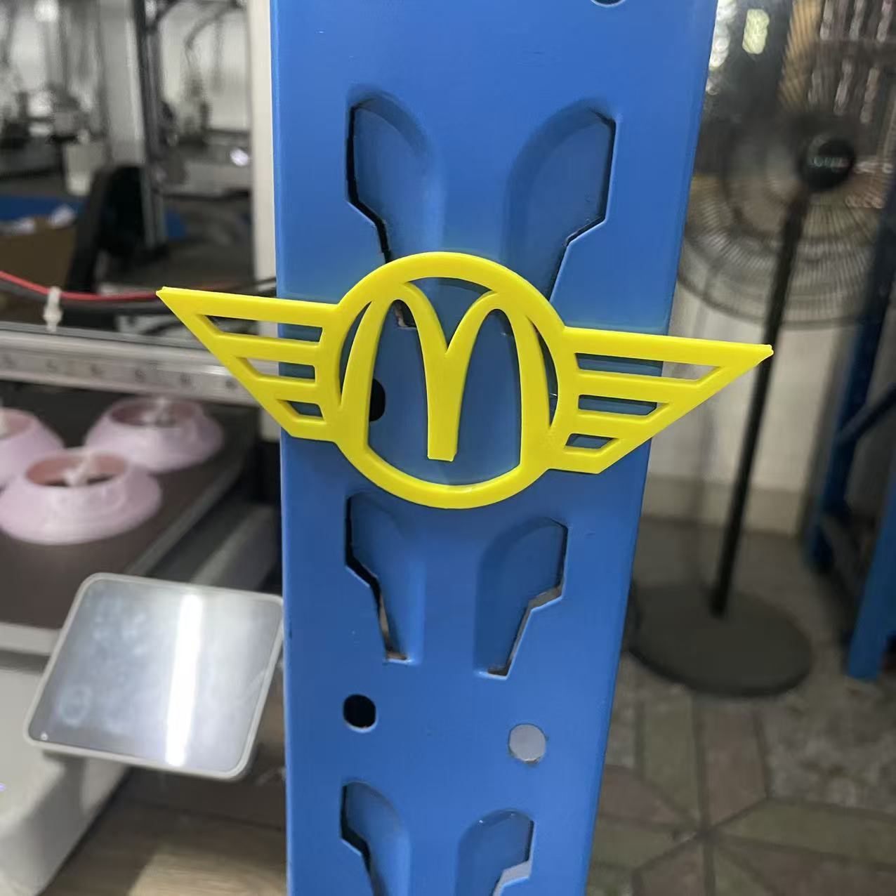 Наклейка для авто Мэддисонс Майбах с магнитом мини 3D печать двойной арки