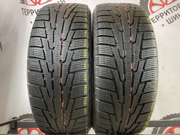 Комплект (2 шт) зимних БУ шин шипованные Nokian Tyres Hakkapeliitta R2 SUV 225/60 R17 40% износ
