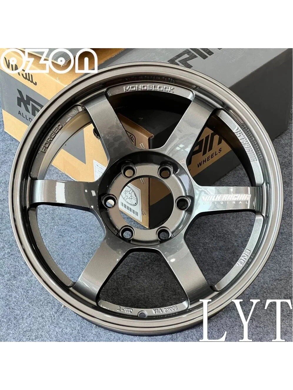 LYT Flow Froming Колесный диск Литой 18x9" PCD6х139.7 ET0 D106.1
