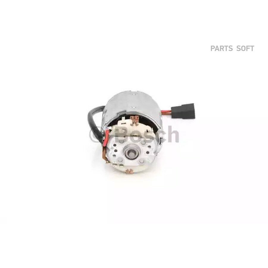 Электродвигатель отопителя BOSCH 24V 100W_Scania GP82/GPRT92/93/112/PRT113/RT142/143 от официального дистрибьютора, BOSCH, артикул 0130111101