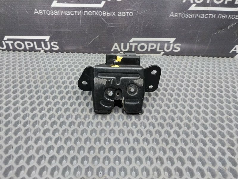 Замок багажника Kia Ceed 2006-2010 (1.6 G4FC) Б/У с пробегом Арт. 812301H000